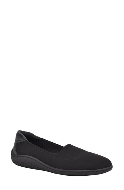 Easy Spirit Gift Flat In Black
