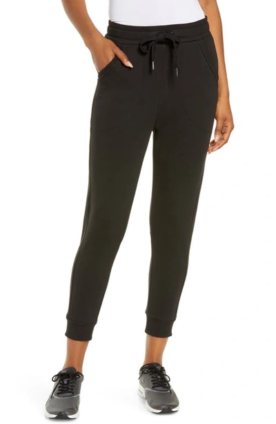 Zella Amazing Fleece Crop Jogger Pants In Black