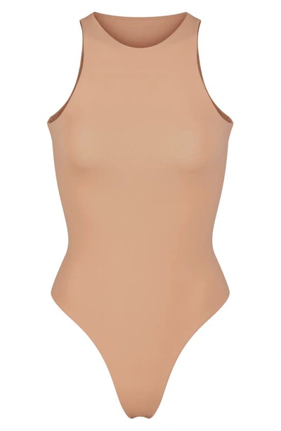 Skims Fits Everybody High-neck Stretch-woven Body In Clay
