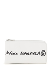 MM6 MAISON MARGIELA MM6 MAISON MARGIELA LOGO PRINT ZIPPED WALLET