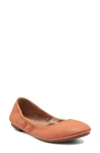 Lucky Brand 'emmie' Flat In Melon Leather