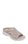 Easy Spirit Traciee Sandal In Silver Grey/ Silver Grey