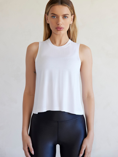 Carbon38 Crop Tank 2.0 In White