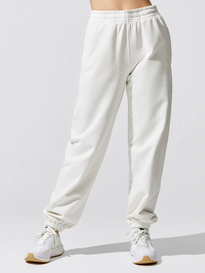 Les Girls Les Boys Ultimate Fit Sweats Loose Jogger With Zip Pocket In Ivory