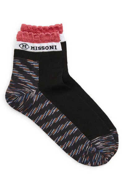 Missoni Scalloped Logo Ankle Socks In Black