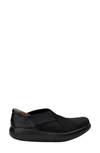 Alegria Evie Clog In Black Fabric