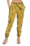 Good American Boyfriend Sweatpants In Hunter Tie Dye002