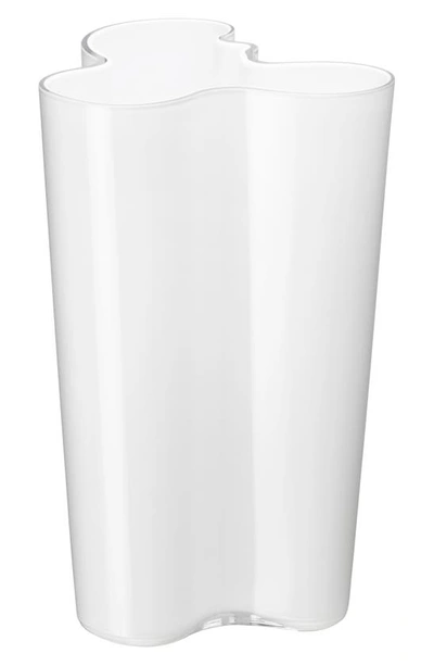 Monique Lhuillier Waterford Iitala Alvar Aalto Finlandia Crystal Vase In White