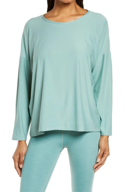 Beyond Yoga Morning Light Crop Tee In Mermaid Green Solid