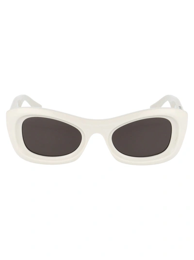 Bottega Veneta Eyewear Rectangular Frame Sunglasses In White