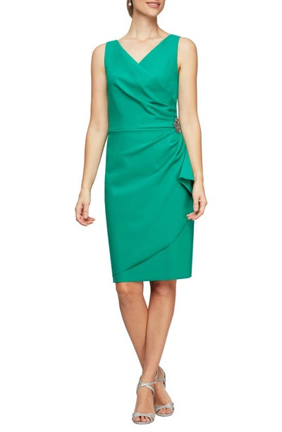Alex Evenings Side Ruched Cocktail Dress In Jade