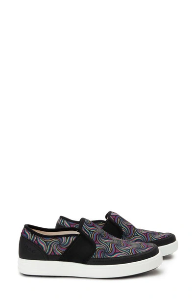 Traq By Alegria Sleeq Slip-on Trainer In Psych Fabric