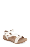 Aetrex Gabby Sandal In White Leather