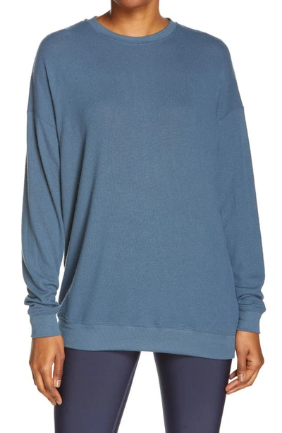 Alo Yoga Soho Pullover In Deep Jade