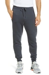 Alo Yoga Co-op Water Repellent Pocket 7/8 Joggers In Anthracite