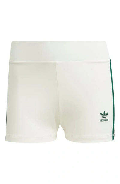 Adidas Originals “booty”短裤 In Off White