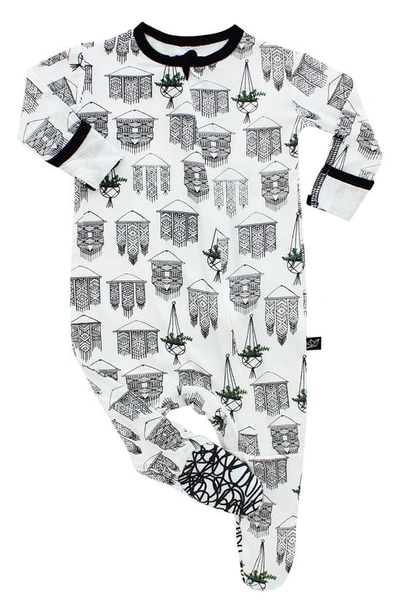 Peregrinewear Babies' Print Fitted One-piece Pajamas In White/ Black