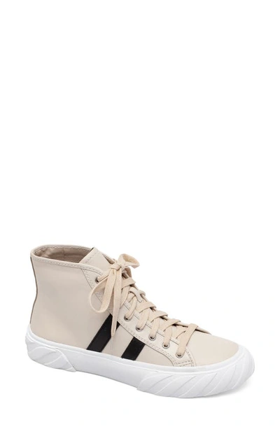Lisa Vicky Getaway High Top Sneaker In Staccato Cream/ Black Leather