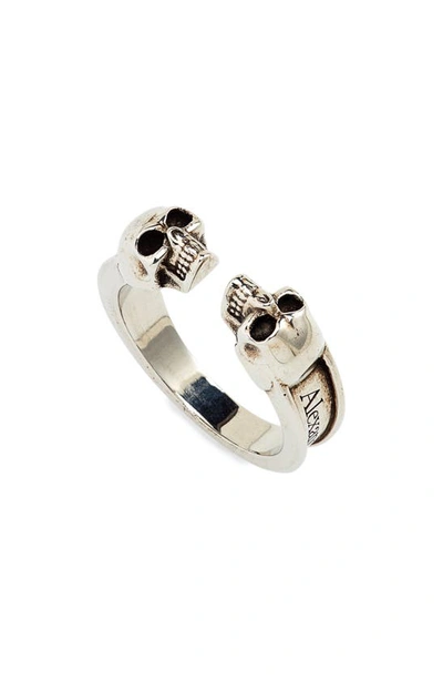 Alexander Mcqueen Double Skull Ring In Neutral