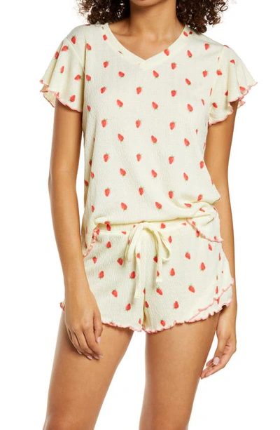 Emerson Road Ruffle Sleeve Short Pajamas In Strawberry Transparent Yellow