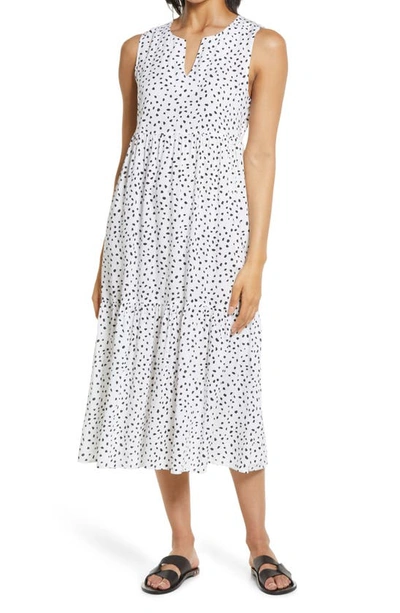 Beachlunchlounge Ireana Tiered Ruffle Midi Dress In Spots Blanc