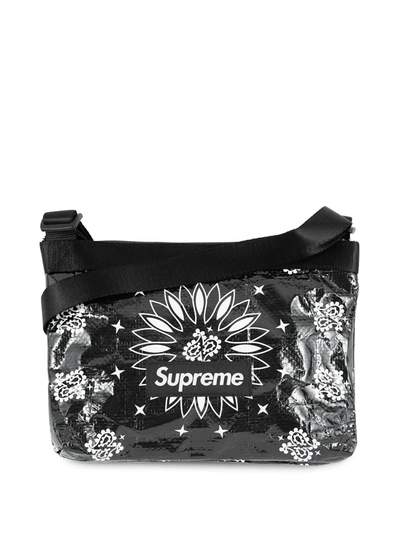 Supreme Bandana Messenger Bag In Schwarz