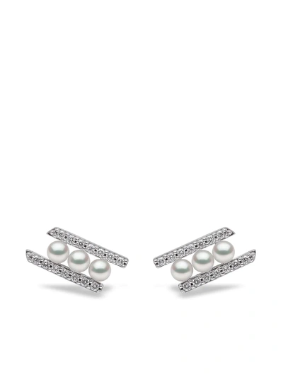 Yoko London 18kt White Gold Sleek Akoya Pearl And Diamond Earrings In Silber