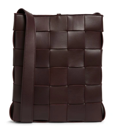 Bottega Veneta Cassette Messenger Bag In Intrecciato Nappa Leather In Bordeaux