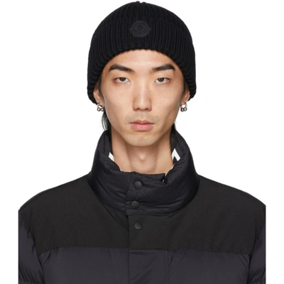 Moncler Logo羊毛罗纹针织便帽 In Black