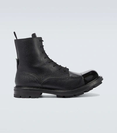 Alexander Mcqueen Grainth Leather Lace-up Boots In Black