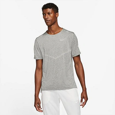 Nike Rise 365 Logo-print Mélange Dri-fit T-shirt In Smoke Grey/smoke Grey/reflective Silver