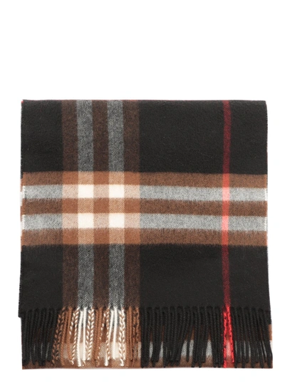 Burberry Giant Check Scarve Black In Black / Brown