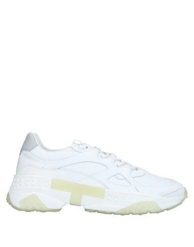 Tod's Sneakers In White