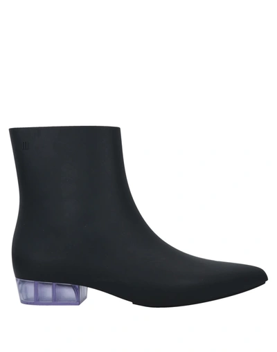 Melissa Ankle Boots In Black