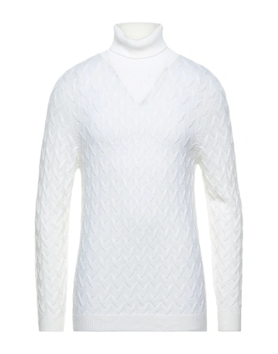 Diktat Turtlenecks In White