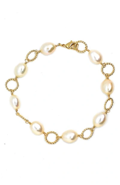 La Meno Friendliness Baroque Pearl Bracelet In Gold White