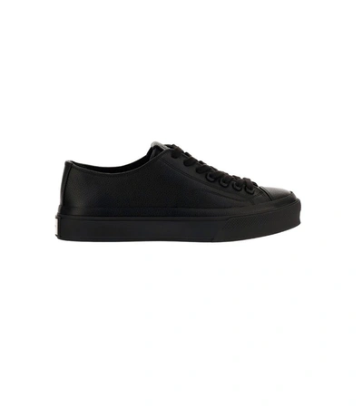 Givenchy City Low Sneakers In Black Leather