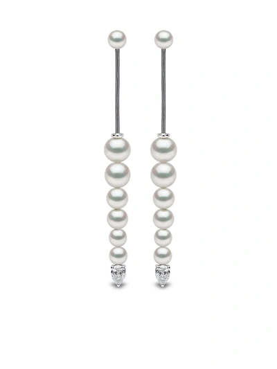 Yoko London 18kt White Gold Sleek Freshwater Pearl Diamond Drop Earrings In Silber