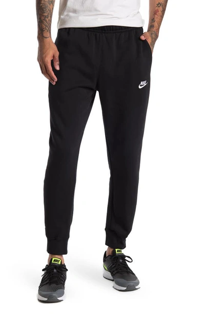 Nike Club Pocket Fleece Joggers In Black/white