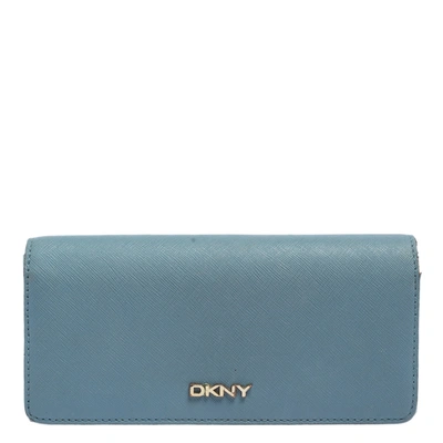 Pre-owned Dkny Blue/beige Saffiano Leather Flap Continental Wallet