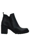 Vincent Vega Ankle Boots In Black