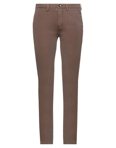 Yan Simmon Casual Pants In Beige