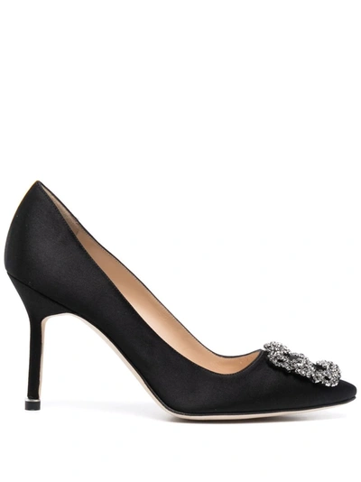 Manolo Blahnik Hangisi Pointed Pumps In Black