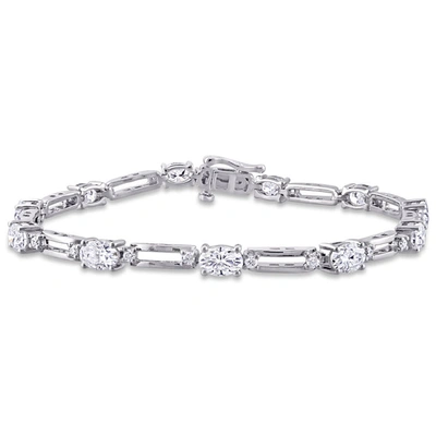 Amour Sterling Silver 6 Ct Tgw Created White Moissanite Link Bracelet