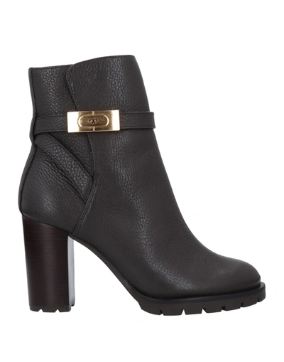Tory Burch Ankle Boots In Brown
