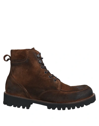 Eleventy Ankle Boots In Brown