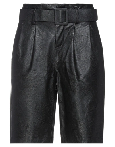 Odì Odì Bermudas In Black