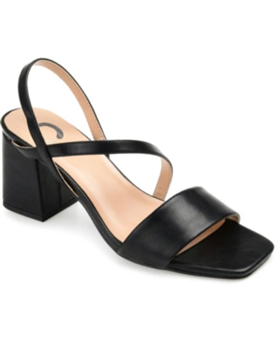 Journee Collection Collection Women's Wide Width Lirryc Pump In Black