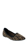 Mia Corrine Womens Slip On Comfort Insole Flat Shoes In Leopard