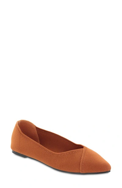 Mia Elanna Knit Flat In Burnt Orange